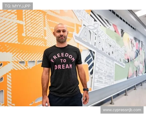 马斯切拉诺辞任迈阿密国际主帅 马斯切拉诺辞任迈阿密国际主帅